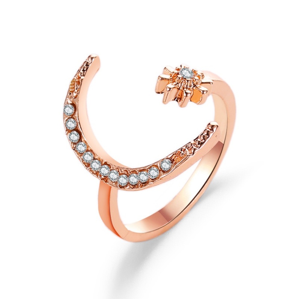 NWT🎉 Crescent Simple Opening Ring - Picture 6 of 7